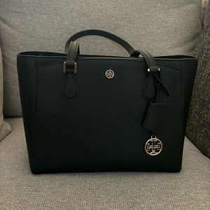 Tory Burch Robinson Small tote in black